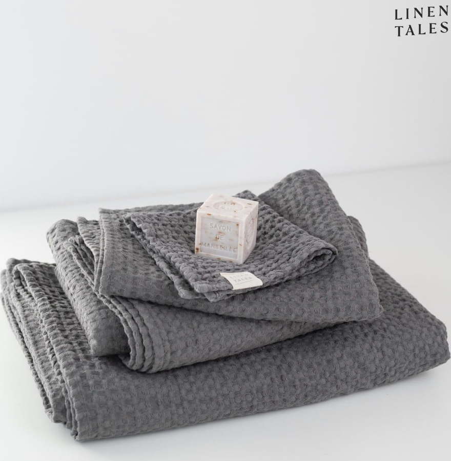 Tmavě šedý ručník 50x70 cm Honeycomb – Linen Tales Linen Tales